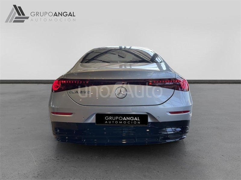 CLA Eléctrico 250+