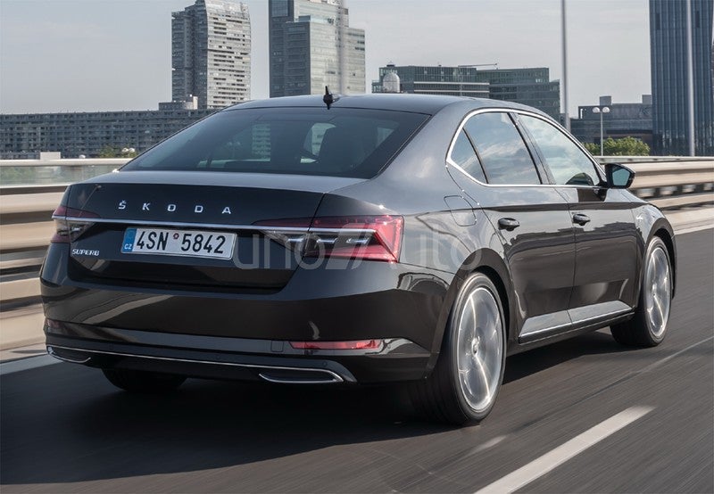 Superb Combi 1.5 PHEV TSI IV Selection 150kW