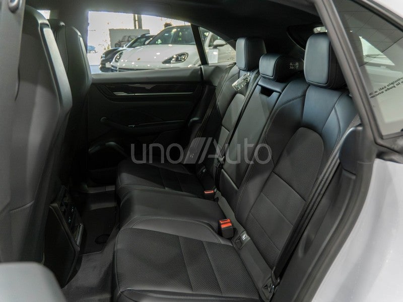 Macan 4
