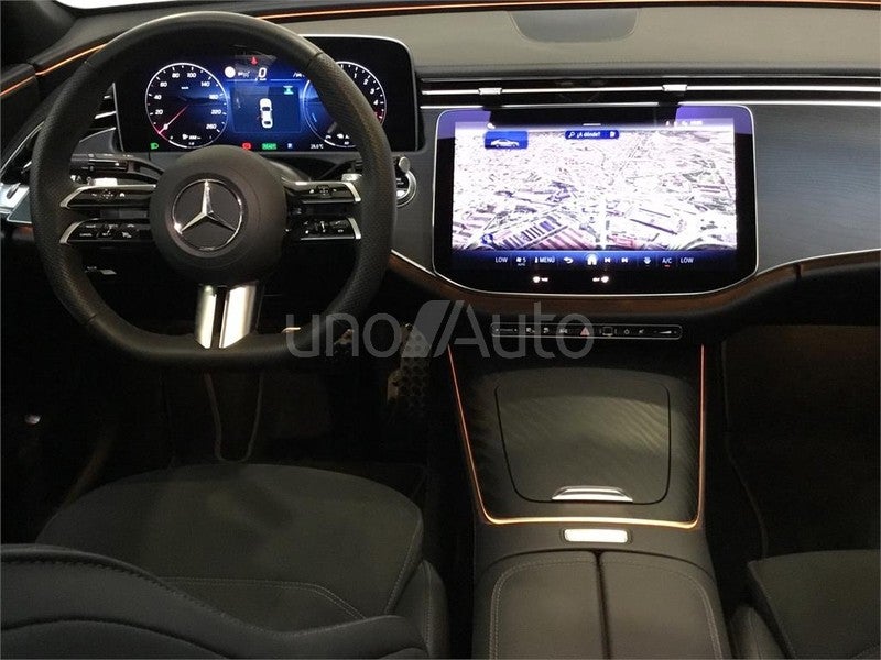 CLASE E 300 de con tecnología hibrida EQ