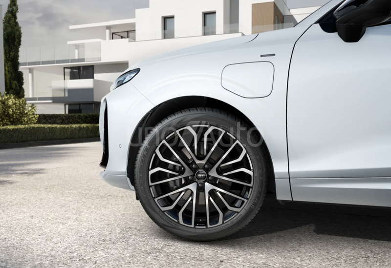 Q3 Sportback e-hybrid Black line S tronic 200kW