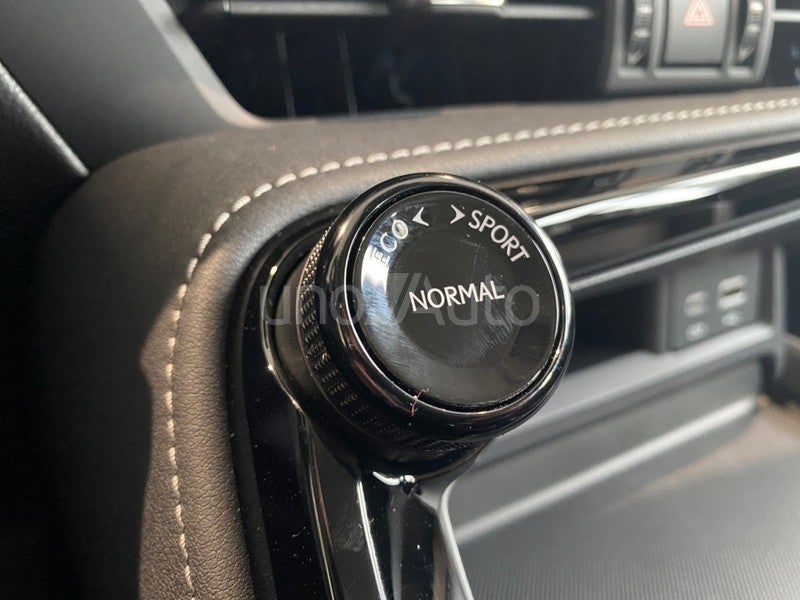 NX 350h Premium+ 2WD