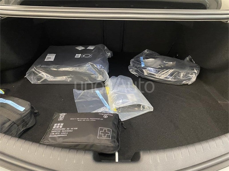 CLE CLE 300 e con tecnología híbrida EQ