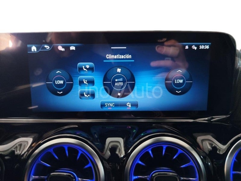 CLASE GLA 250 e con tecnología híbrida EQ