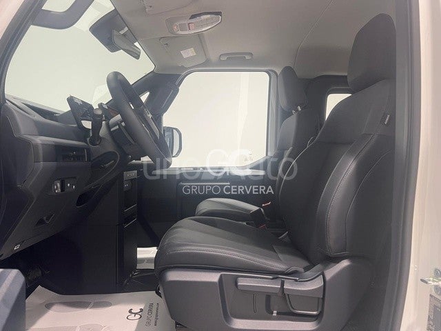 PV5 Passenger L2H1 Long Range Plus