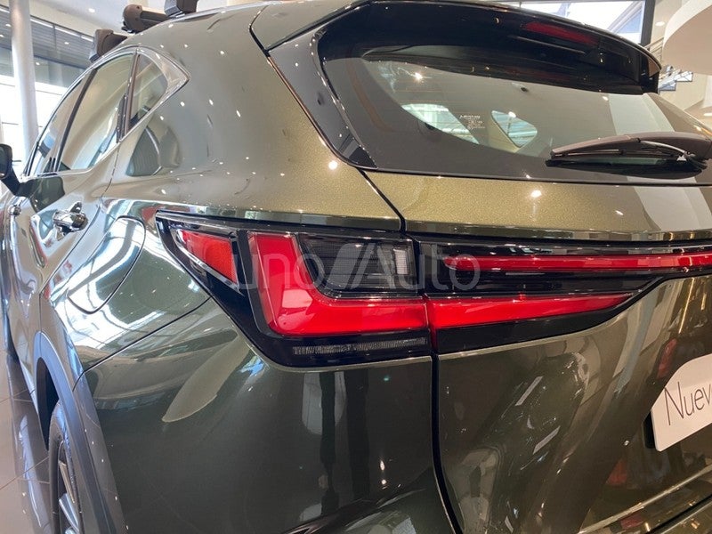 NX 350h Premium 2WD