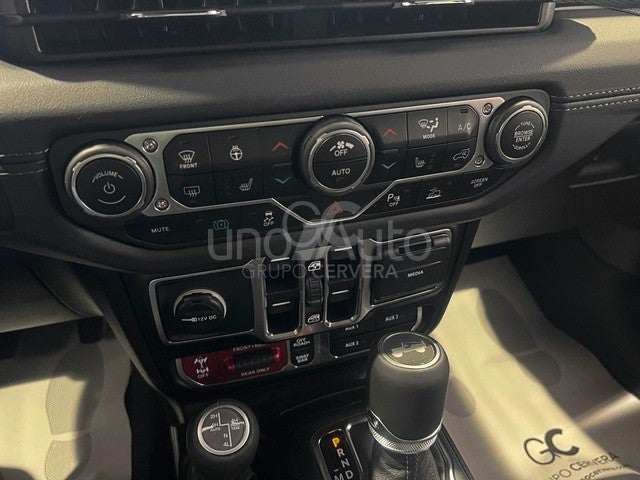 Wrangler Unlimited 2.0 4xe Rubicon 8ATX