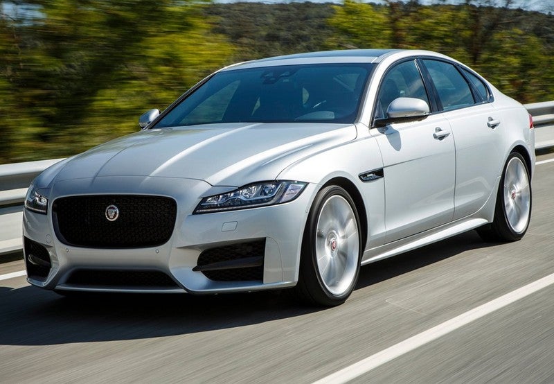 XF 2.0i4D Prestige AWD Aut. 180