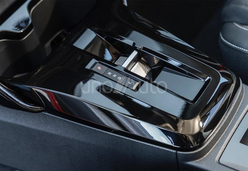 C3 Aircross Hybrid Plus e-DCS6 136