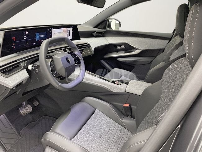 1.2 107KW Allure eDCS6