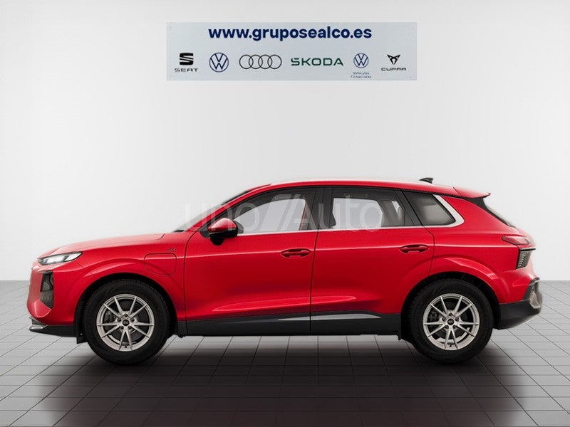 Q3 e-hybrid Business S tronic 200kW