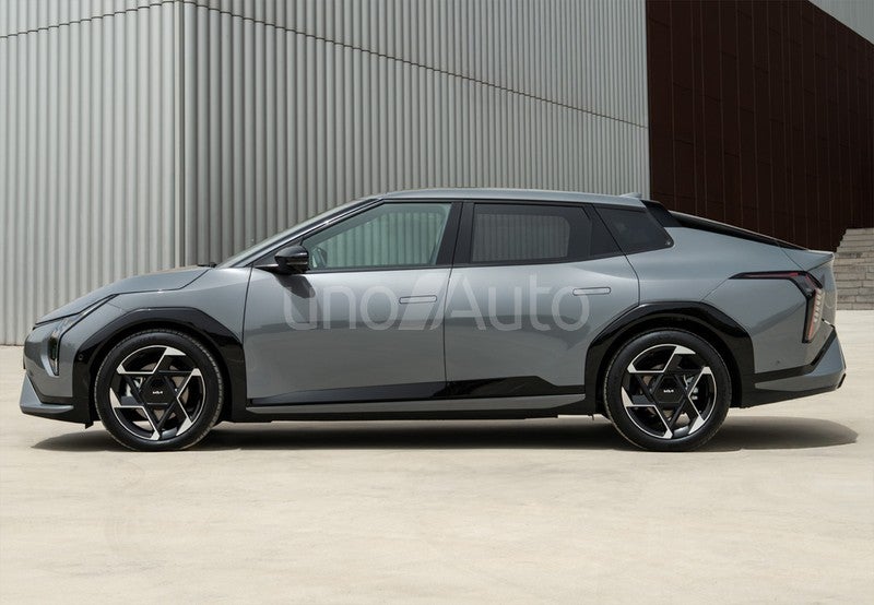 EV4 Fastback Earth Launch Edition Long Range