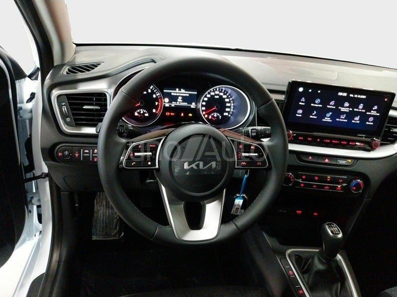 Ceed 1.0 T-GDI Concept 100