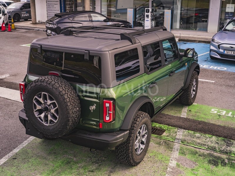 Bronco 2.7 EcoBoost V6 Badlands 335 Auto.