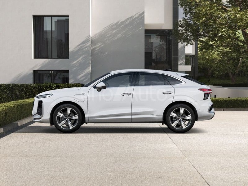 Q3 Sportback e-hybrid S line S tronic 200kW