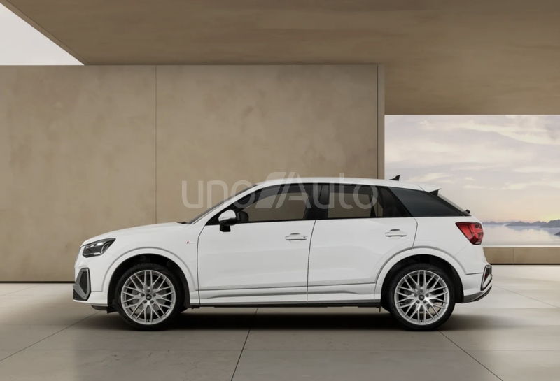 Q2 35 TFSI Adrenalin S tronic 110kW