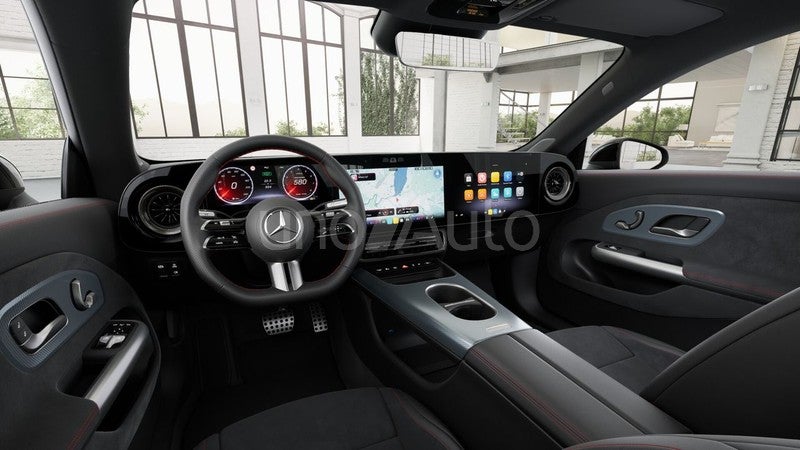 CLA CLA 180 con tecnología híbrida