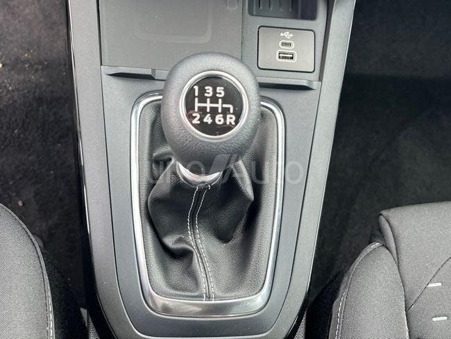 1.0 EcoBoost 125cv Titanium MHEV