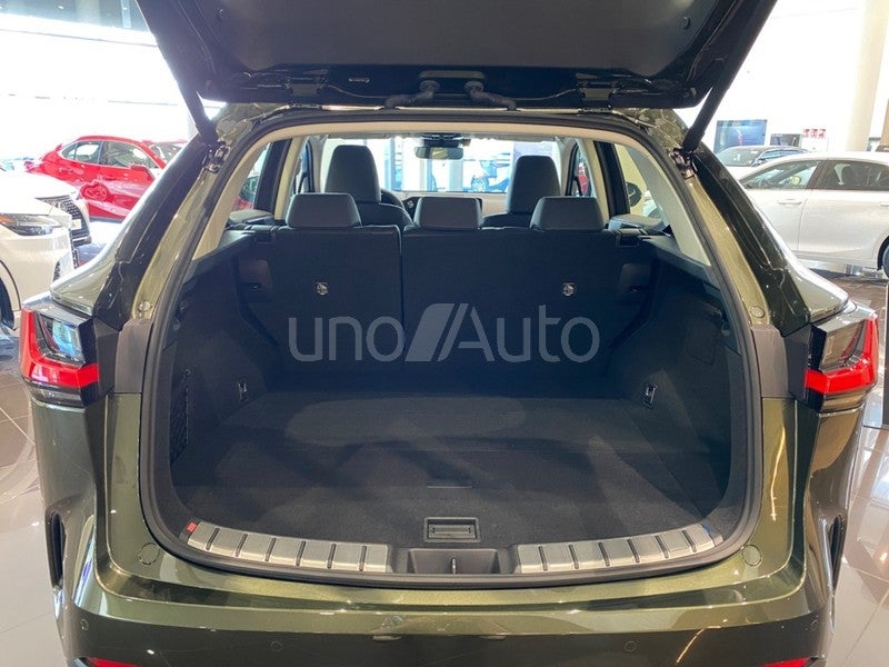 NX 350h Premium 2WD
