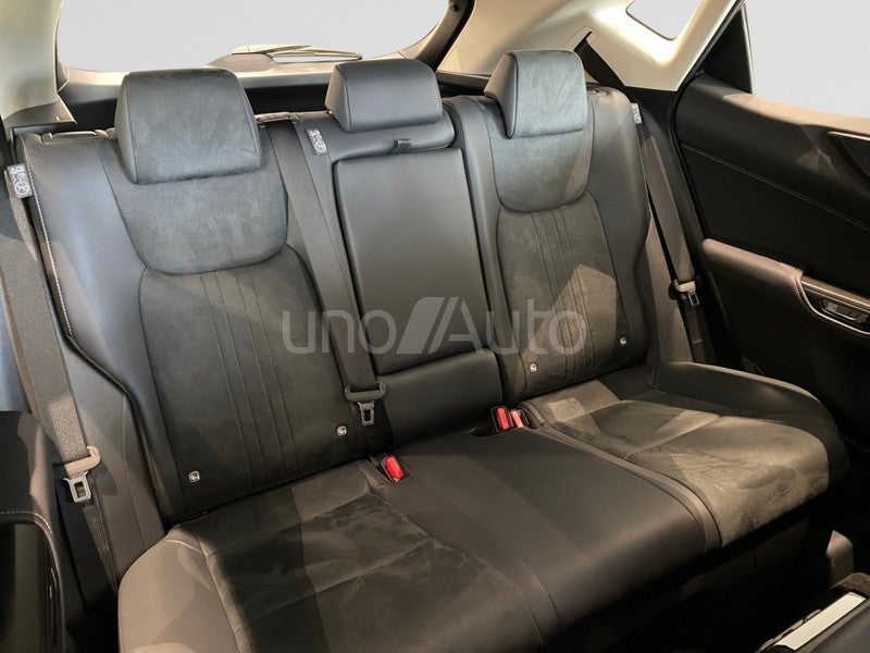 NX 350h Premium 2WD