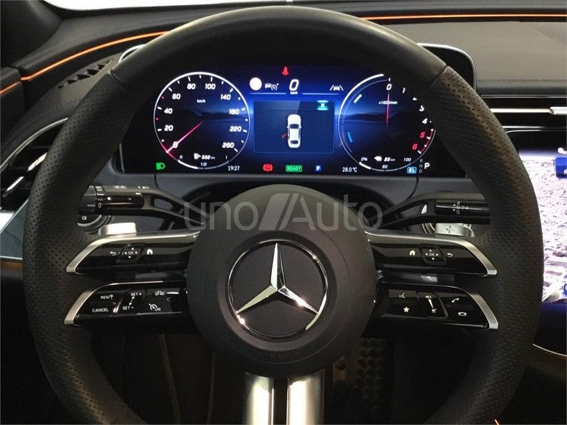 CLASE E 300 de con tecnología hibrida EQ
