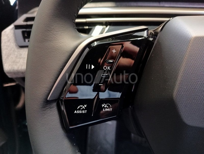 3008 Hybrid 136 Allure eDCS6