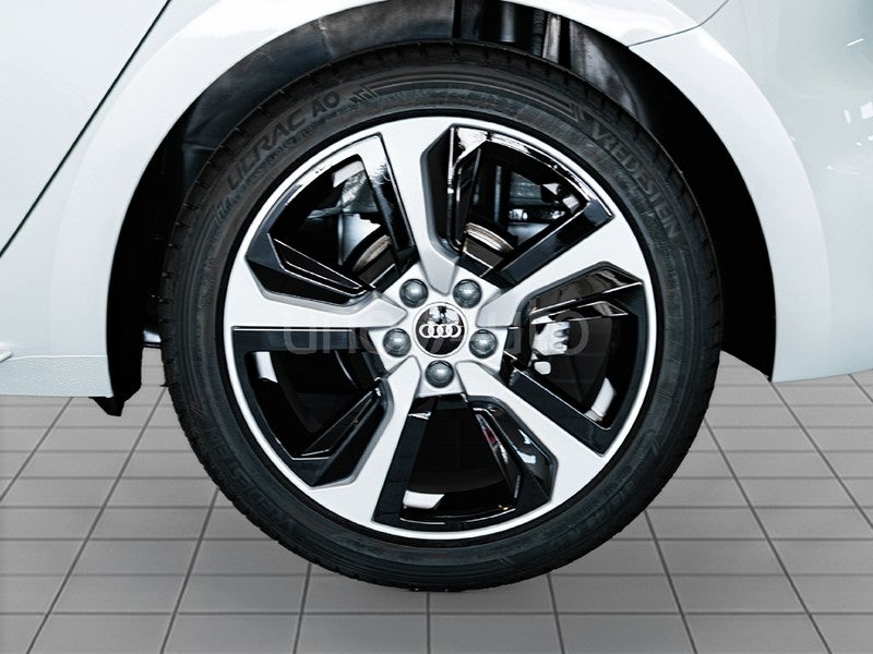 A1 Sportback 30 TFSI Adrenalin 85kW