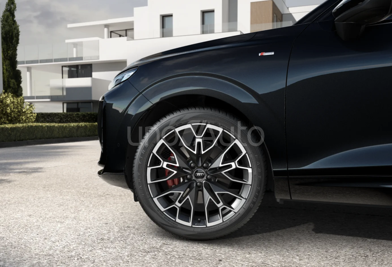 Q3 2.0 TDI Black line S tronic 110kW