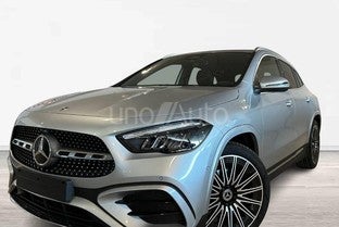 MERCEDES-BENZ Clase GLA 200