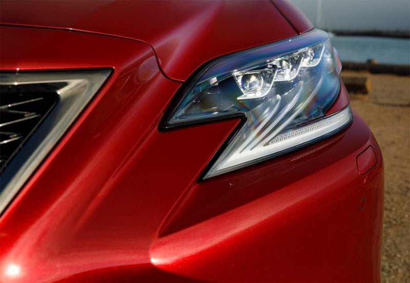 LEXUS LS