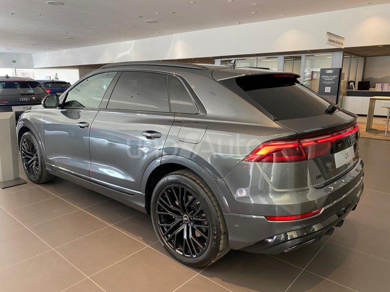 Q8 TFSIe Black line quattro tiptronic 290kW