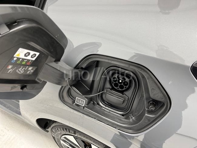 208 Allure Eléctrico 156