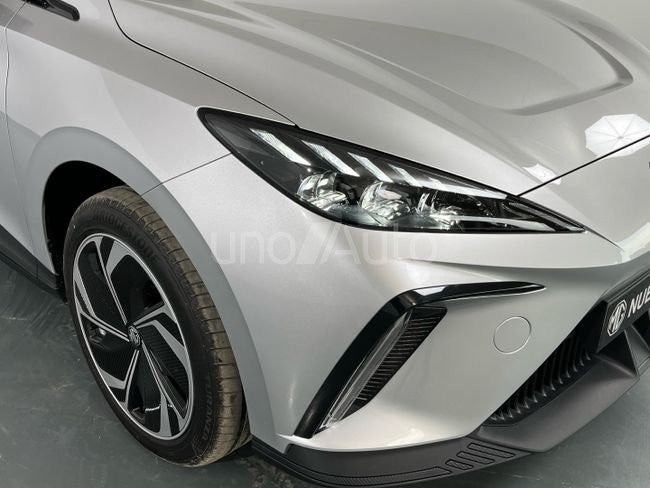 MG4 Luxury 64kWh