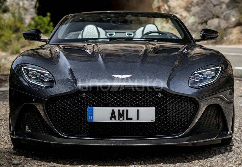DBS Superleggera Volante