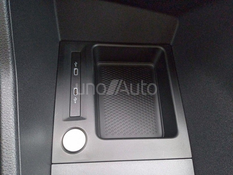 Tourneo Connect 1.5 Ecoboost SWB L1 Titanium Aut.