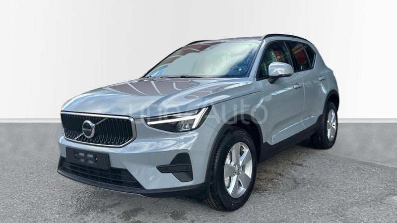 XC40 2.0 B3 MHEV ESSENTIAL DCT 163 5P