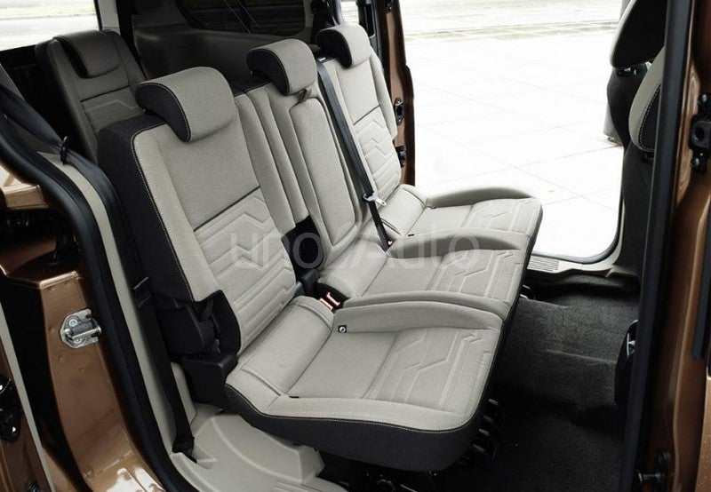 Tourneo Connect 2.0 Ecoblue SWB L1 Titanium 122 Aut.
