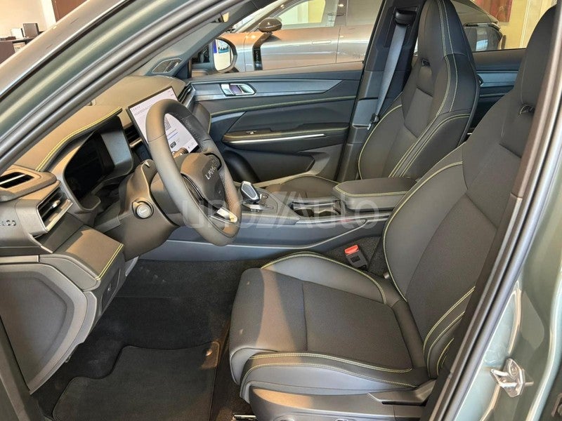 1 1.5 PHEV More