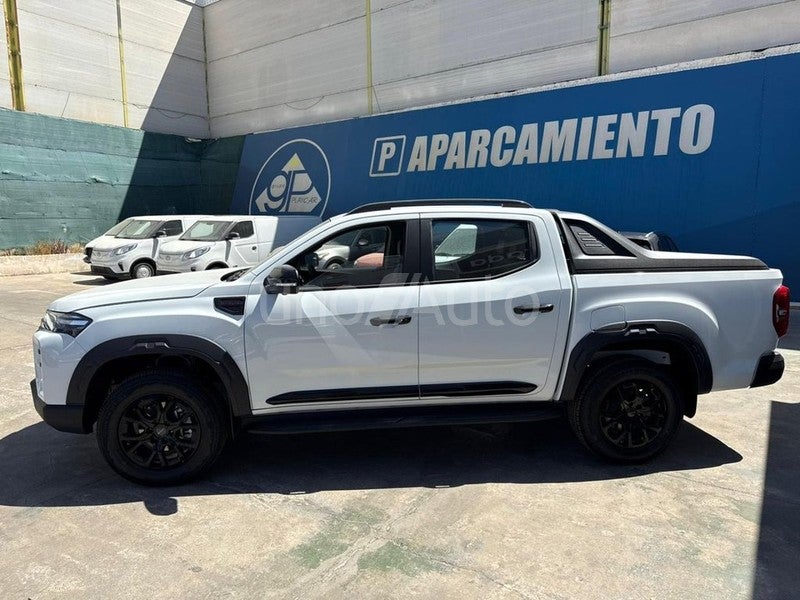 MAX 4WD 8AT