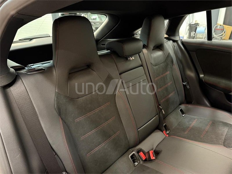 CLASE CLA 200 D DCT