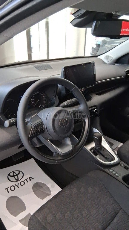 Yaris 120H 1.5 Active Plus