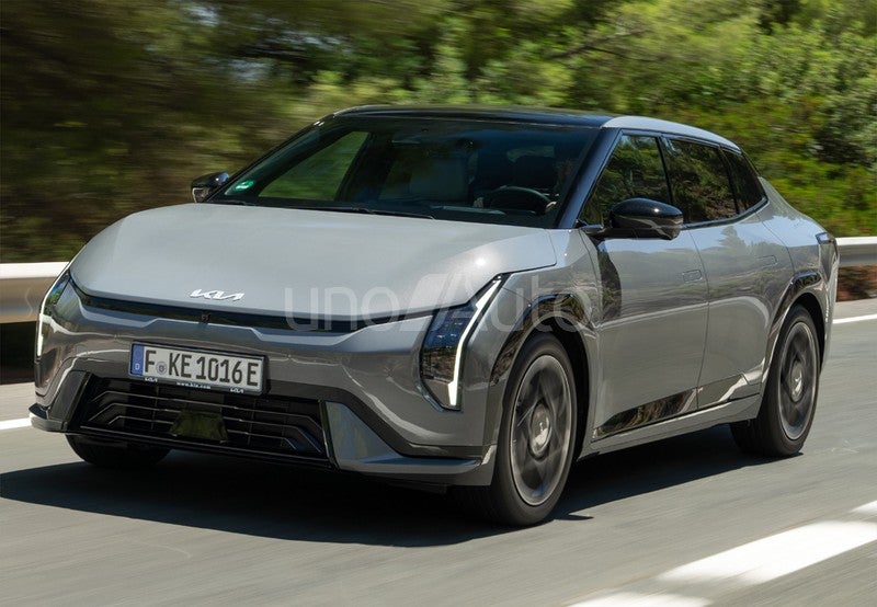 EV4 Fastback GT Line Long Range