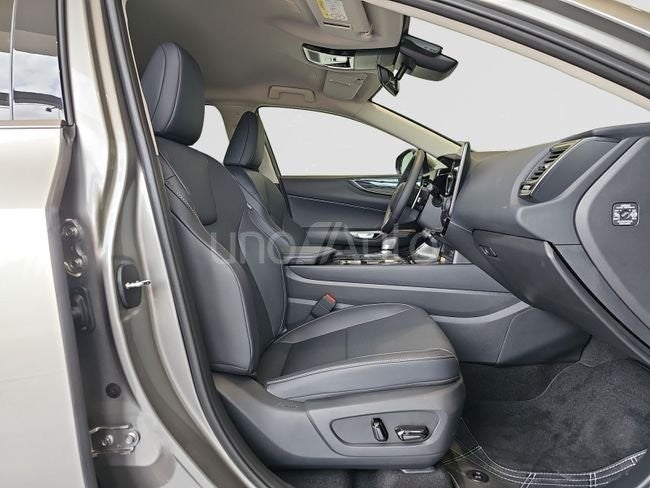 NX 450h+ Premium+ 4WD