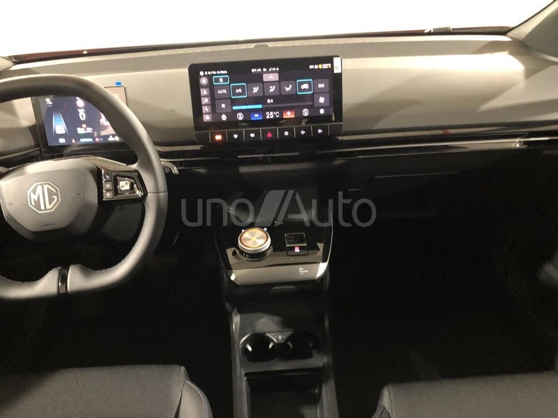 MG4 Luxury 64kWh