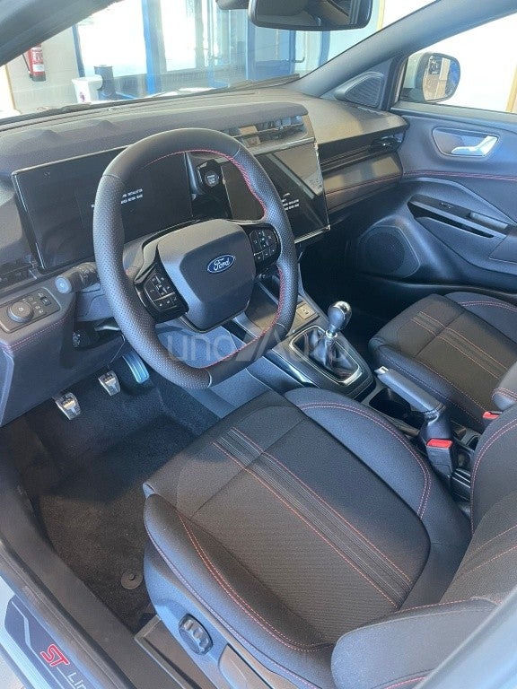 Puma 1.0 EcoBoost MHEV ST-Line 125