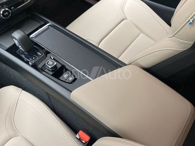2.0 B5 G MHEV Core Auto AWD