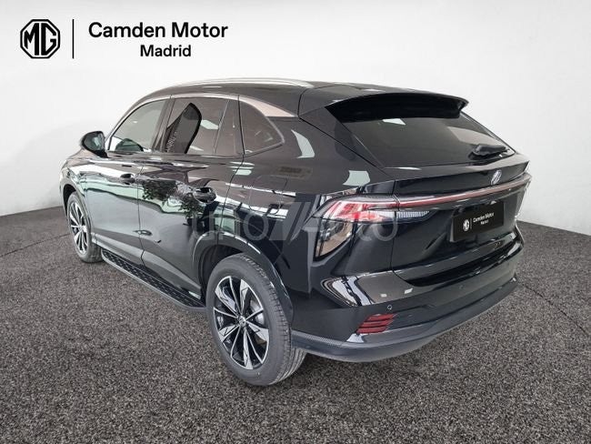 1.5T PLUG IN HYBRID LUXURY