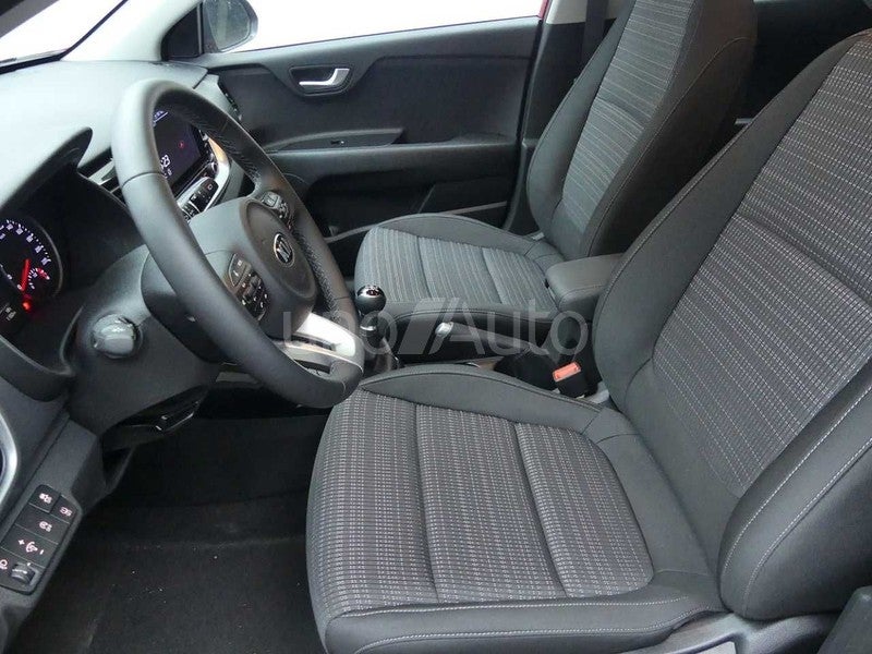 1.0 T-GDi 74kW (100CV) MHEV MT Drive