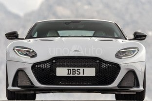 ASTON MARTIN DBS Superleggera