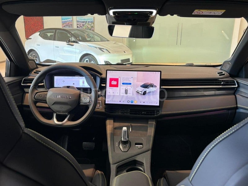 1 1.5 PHEV More